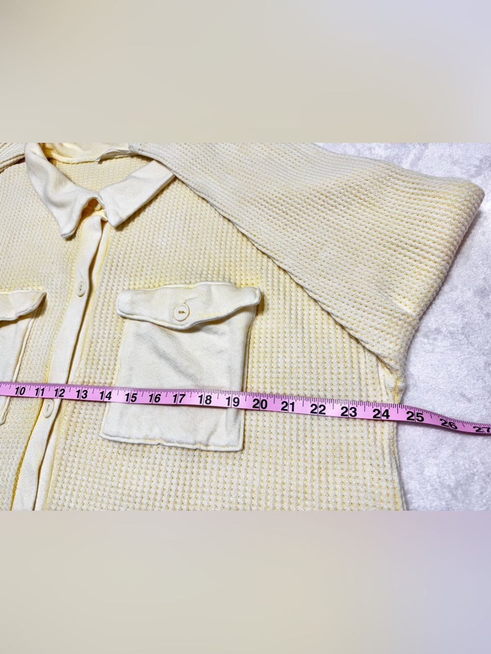 BUCKETLIST Pale Yellow Oversized Button-Down Shirt Size Large - Picture 7 of 9